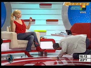 Celina.Rucci.Vueltita.Jeans.Intrusos.SD.HQ.60FPS-Colitaz.59.jpeg