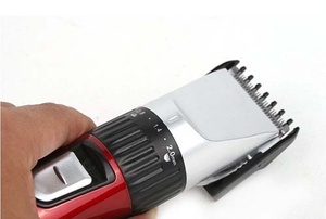 Tông đơ cắt tóc Kemei KM-730