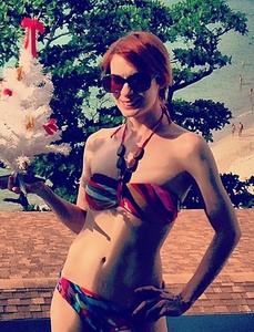 Felicia Day Boobs