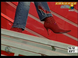 Celina.Rucci.Vueltita.Jeans.Intrusos.SD.HQ.60FPS-Colitaz.00.jpeg