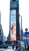 Miley Cyrus - Page 13 MEICYFC_t