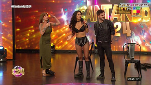 Silvina.Escudero.Cantando.2024.Rock.1080P-Colitaz.113.jpeg
