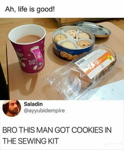 R2YQbA3i.jpg
