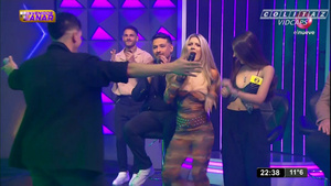 Laurita.Fernandez.Bienvenidos.a.Ganar.Vestido.Transparente.Oops.1080P-Colitaz.34.jpeg