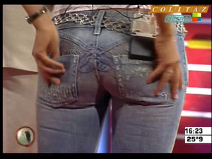 Karina.Jelinek.Jeans.Vueltita.Intrusos.SD.HQ.60FPS-Colitaz.46.jpeg