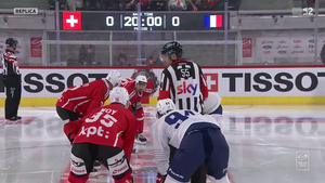 IIHF Int. Friendly 2023-04-21 Switzerland vs. France 720p - Italian MEKCXLG_t