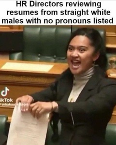 pjBPPF44.jpg