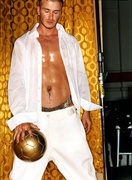 Дэвид Бекхэм (David Beckham) GQ Photoshoot 2002 (28xHQ) MEW4O3_t