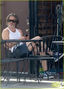 chris-pine-spotted-in-tank-top-and-shorts-11.jpg