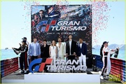 orlando-bloom-gran-turismo-photocall-at-cannes-01.jpg