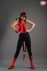 [Image: ME1A0TDO_t.jpg]