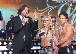 Evangelina.Aderson.Bailando.2008.Pollerita.Remera.Mojada.SD.60FPS-Colitaz.128.jpeg