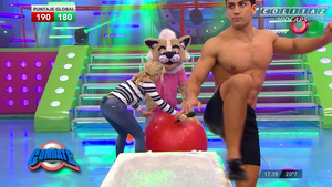 Laurita.Fernandez.Jean.Ajustado.Paula.Gomez.Combate.1080P-Colitaz.57.jpeg