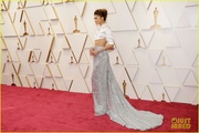 zendaya-oscars-2022-red-carpet-14.jpg