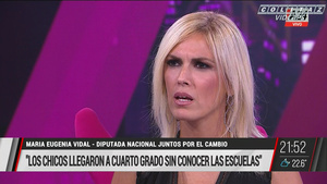 Viviana.Canosa.Platinada.Blusa.Negra.Escote.Viviana.Con.Vos.1080P-Colitaz.57.jpeg