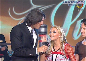 Evangelina.Aderson.Bailando.2008.Pollerita.Remera.Mojada.SD.60FPS-Colitaz.16.jpeg