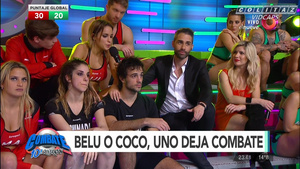 Laurita.Fernandez.Vestido.Rojo.Transparencia.Descuido.Combate.1080P-Colitaz.44.jpeg