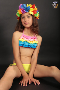Set young girls models in panties 535