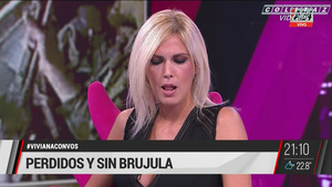Viviana.Canosa.Platinada.Blusa.Negra.Escote.Viviana.Con.Vos.1080P-Colitaz.02.jpeg