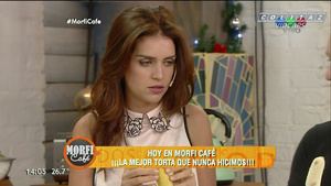 Zaira.Nara.Comiendo.Banana.Morfi.Cafe.1080P.Colitaz.07.jpeg