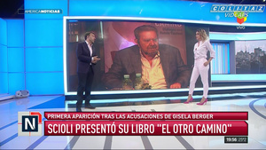 Carolina.Losada.Pantalon.Ajustado.Camisa.Abierta.AN.1080P-Colitaz.115.jpeg