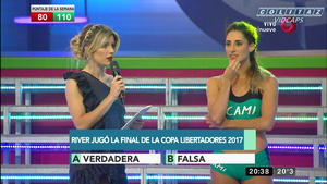 Laurita.Fernandez.Vestido.Negro.Tajo.Descuido.Combate.1080P-Colitaz.22.jpeg