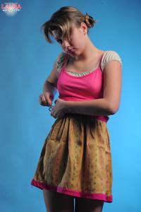 [Image: ME1A0TXQ_t.jpg]