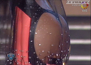 Colitaz-Evangelina.Anderson.Bailando.2008.Pop.Latino.Best.Parts.30-06-08.HQ.60FPS.07.jpeg