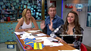 Alina.Moine.Agenda.Fox.Sports.Jeans..Top.Blanco.1080P-ColitazTV.36.jpeg