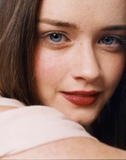 Alexis Bledel MEUB3XX_t