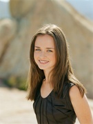 Alexis Bledel MEUB3UF_t