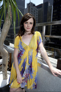 Alexis Bledel MEUB3S5_t