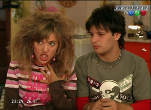 Luisana.Lopilato.Casados.Con.Hijos.Pool.HD-Colitaz.18.jpeg