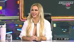 Alejandra.Maglietti.Pechugona.Y.Delfina.Gerez.Bosco.Bendita.1080P-Colitaz.42.jpeg