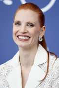 Jessica+Chastain+Scenes+Marriage+Photocall+vUEYCAhDnIsx.jpg