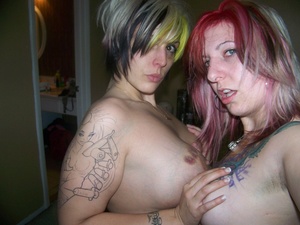 Sexy Amateur Lesbians