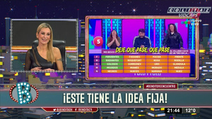 Mariela.Fernandez.Marcando.Pechos.Mismo.Outfit.Otro.Programa.Bendita.1080P-Colitaz.36.jpeg
