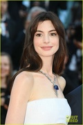 anne-hathaway-armageddon-time-cannes-premiere-13.jpg