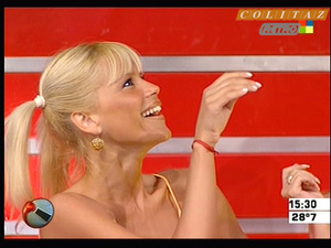 Nazarena.Velez.Musculosa.Amarilla.Jeans.Vueltita.Intrusos.No.Audio.SD.HQ.60FPS-Colitaz.61.jpeg