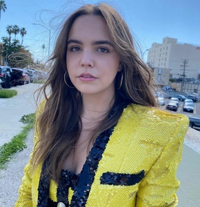Bailee Madison - Page 4 ME262BJ_t