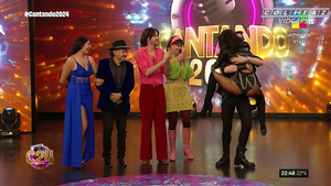 Silvina.Escudero.Bonus.Clip.Cantando.2024.Rock.1080P-Colitaz.43.jpeg