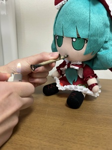 lKKJBm37.jpg
