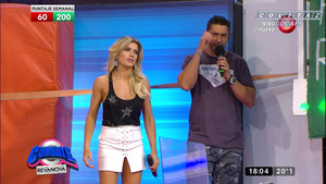 Laurita.Fernandez.Pollerita.Tajo.Descuido.Combate.1080P-Colitaz.50.jpeg