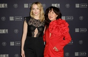 jodie-comer-sandra-oh-killing-eve-photo-call-14.jpg