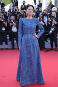 Marion+Cotillard+De+Son+Vivant+Peaceful+Red+8MEv8ePTWUBx.jpg