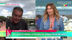 Karina.Mazzocco.Camisa.Abierta.Escotada.A.La.Tarde.1080P-Colitaz.09.jpeg
