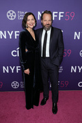 Maggie+Gyllenhaal+59th+New+York+Film+Festival+l65K74-nWGPx.jpg