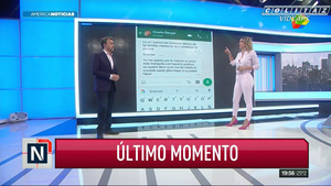 Carolina.Losada.Pantalon.Ajustado.Camisa.Abierta.AN.1080P-Colitaz.122.jpeg