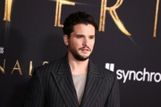Kit+Harington+Los+Angeles+Premiere+Marvel+CcbpWuUKJdlx.jpg