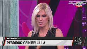Viviana.Canosa.Platinada.Blusa.Negra.Escote.Viviana.Con.Vos.1080P-Colitaz.15.jpeg